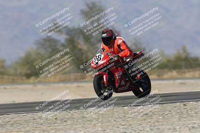 media/Dec-01-2025-Moto Forza (Mon) [[2daa91e15f]]/1-Advanced Group/Session 3 Turn 3 Exit Bump Pans/